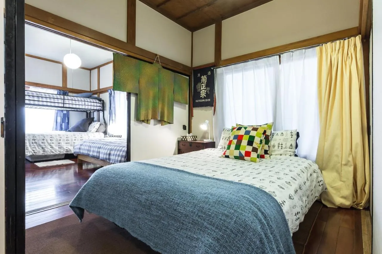 טוקיו Samurai House - Large Family House, West Shinjuku בית נופש