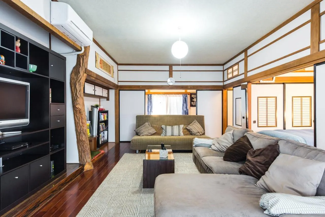 בית נופש טוקיו Samurai House - Large Family House, West Shinjuku