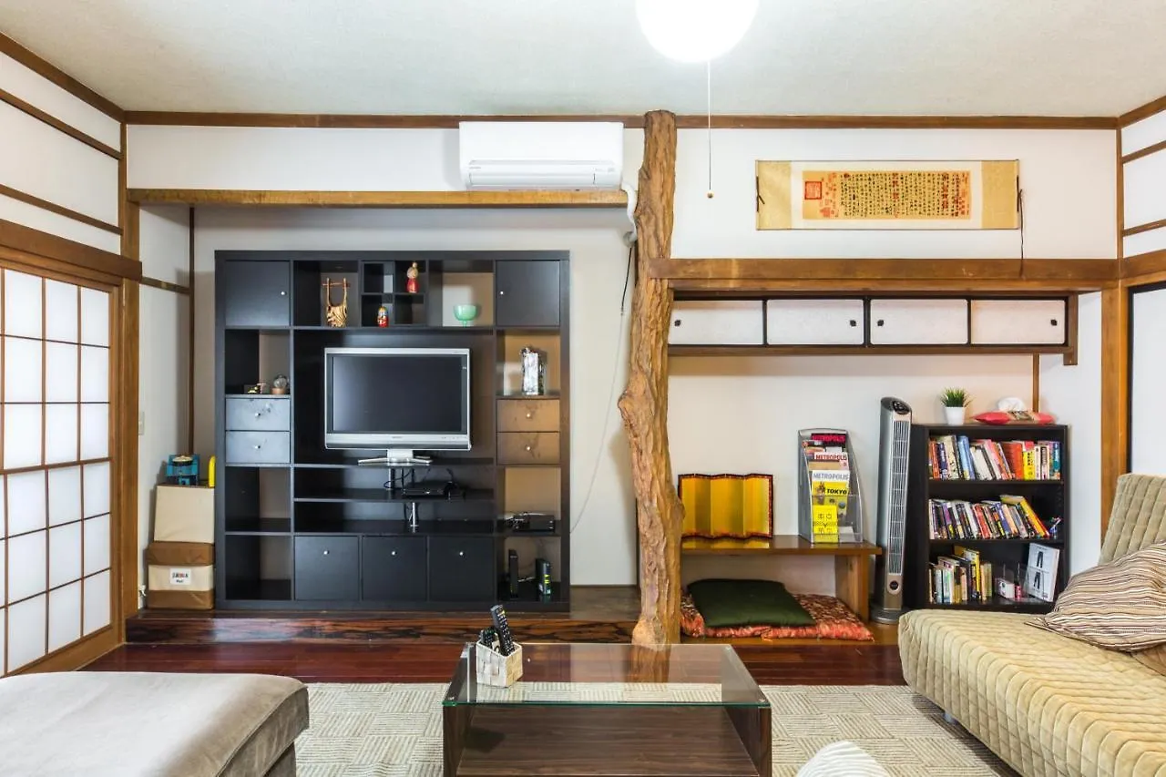 טוקיו Samurai House - Large Family House, West Shinjuku יפן