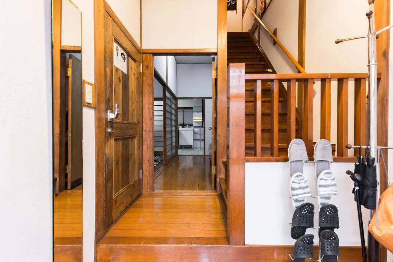 בית נופש טוקיו Samurai House - Large Family House, West Shinjuku