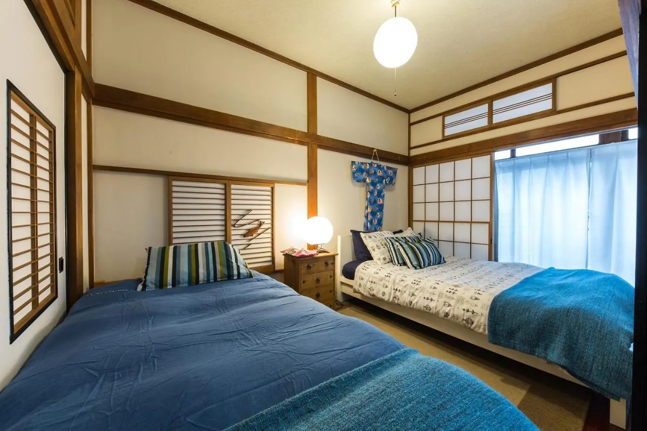 טוקיו Samurai House - Large Family House, West Shinjuku יפן