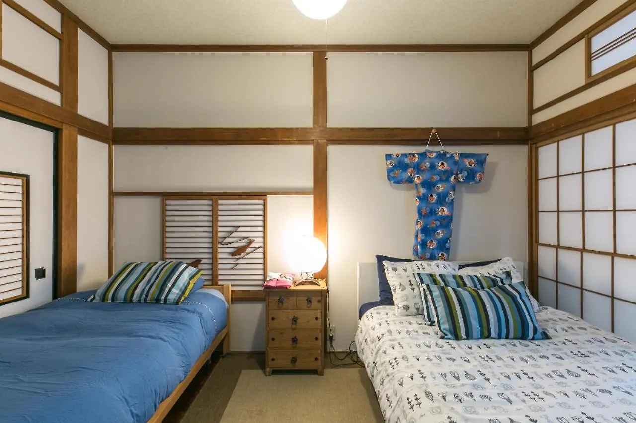 בית נופש טוקיו Samurai House - Large Family House, West Shinjuku