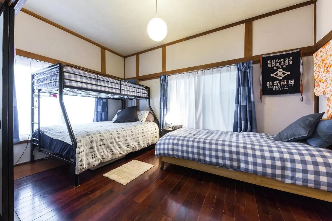 טוקיו Samurai House - Large Family House, West Shinjuku בית נופש