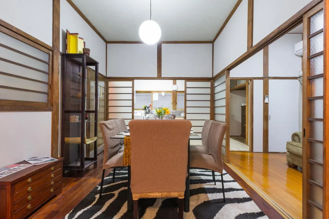 טוקיו Samurai House - Large Family House, West Shinjuku