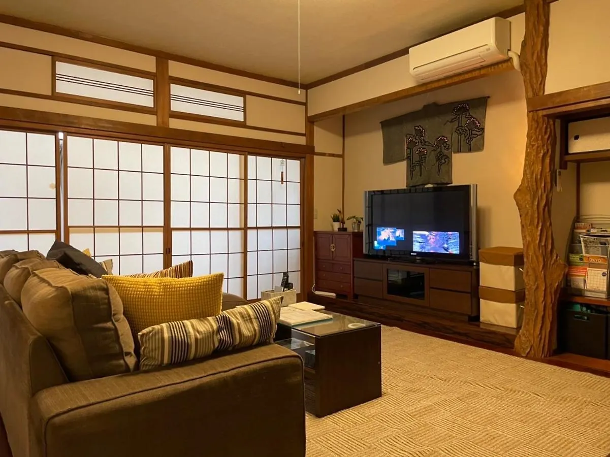 טוקיו Samurai House - Large Family House, West Shinjuku בית נופש