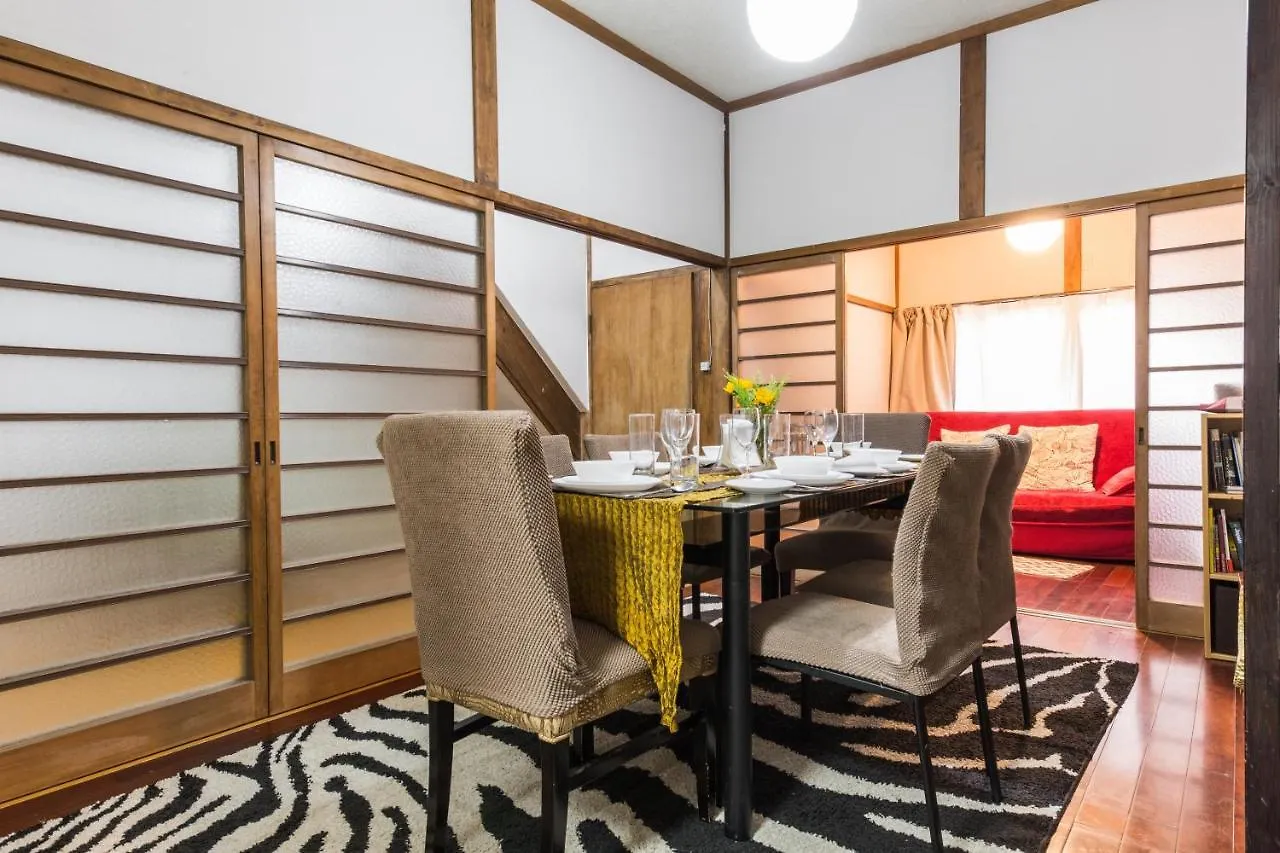 Samurai House - Large Family House, West Shinjuku Tokyo 0*,