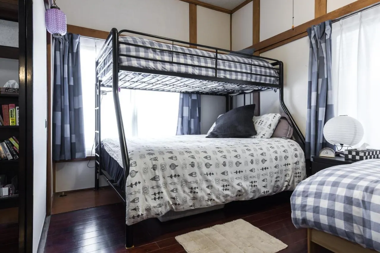 Samurai House - Large Family House, West Shinjuku Tokyo